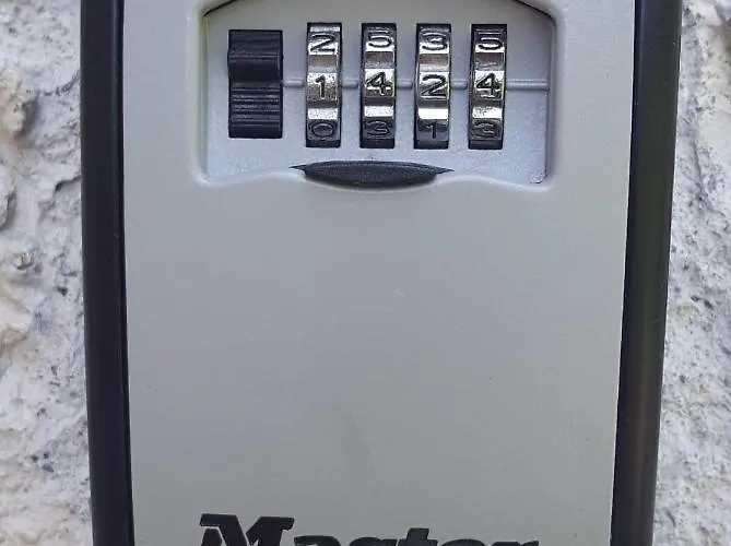 Gormanstown House Apt, The Island * Tullamore